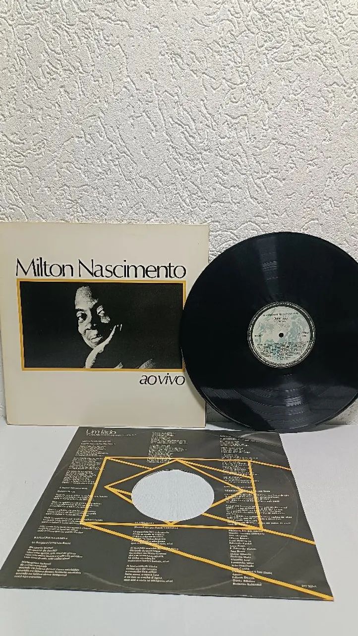 Milton Nascimento Ao vivo lp - Foto 4