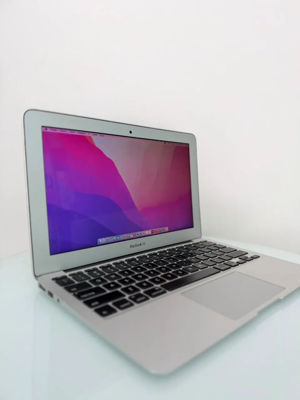 MacBook Air 2015 A1465 Intel core i5 Dual Core 1.6Ghz 4GB 1TB SSD