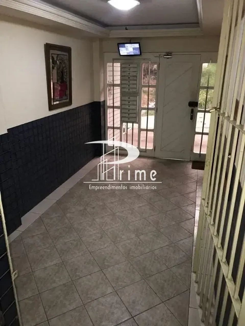 Apartamento com 2 dormitórios para alugar, 56 m², próximo a comércios e transporte público - Foto 3