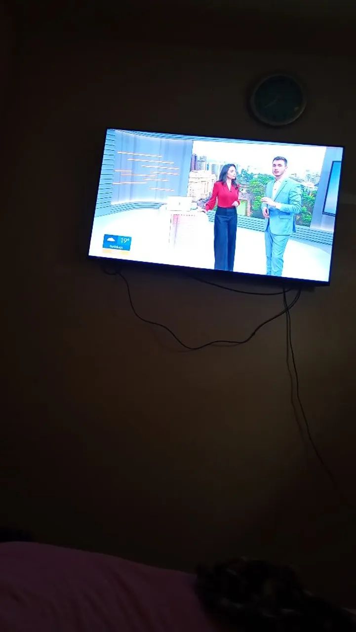 Vendo televisão de 50 polegadas nova