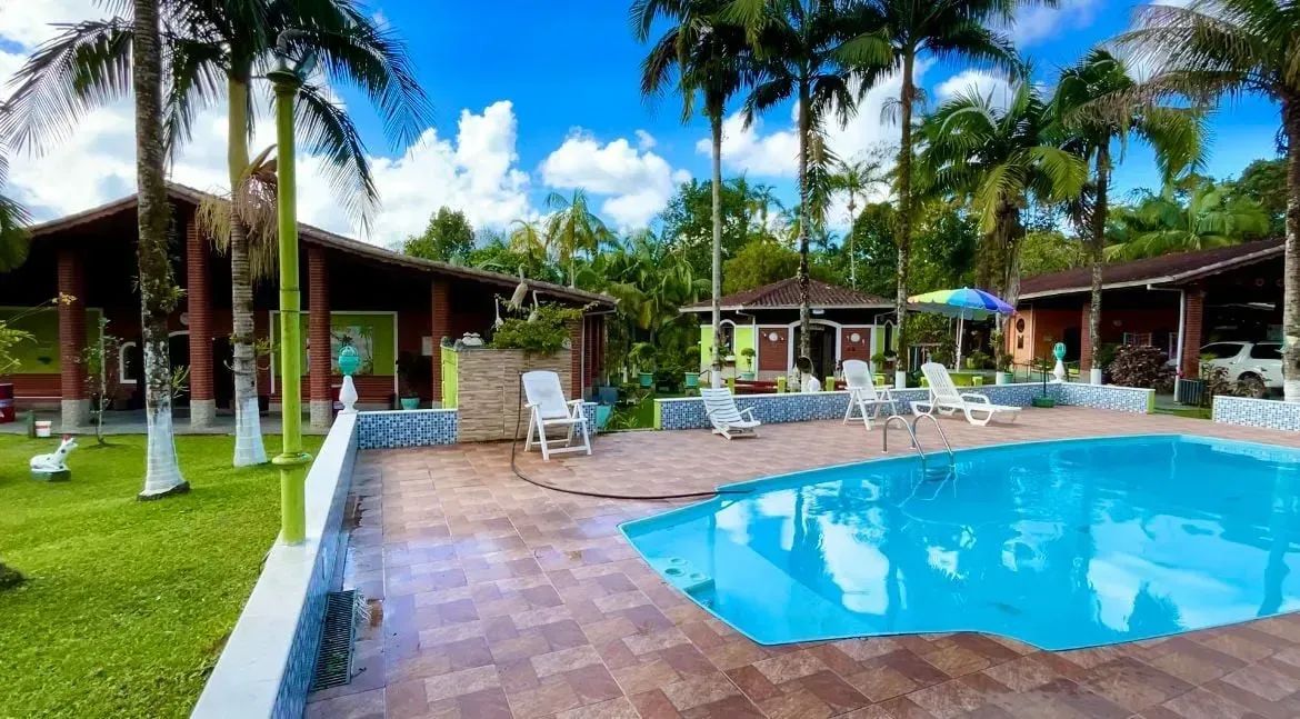 Chácara com piscina e 7 quartos em Peruíbe - R$ 1.800.000,00. - Foto 4