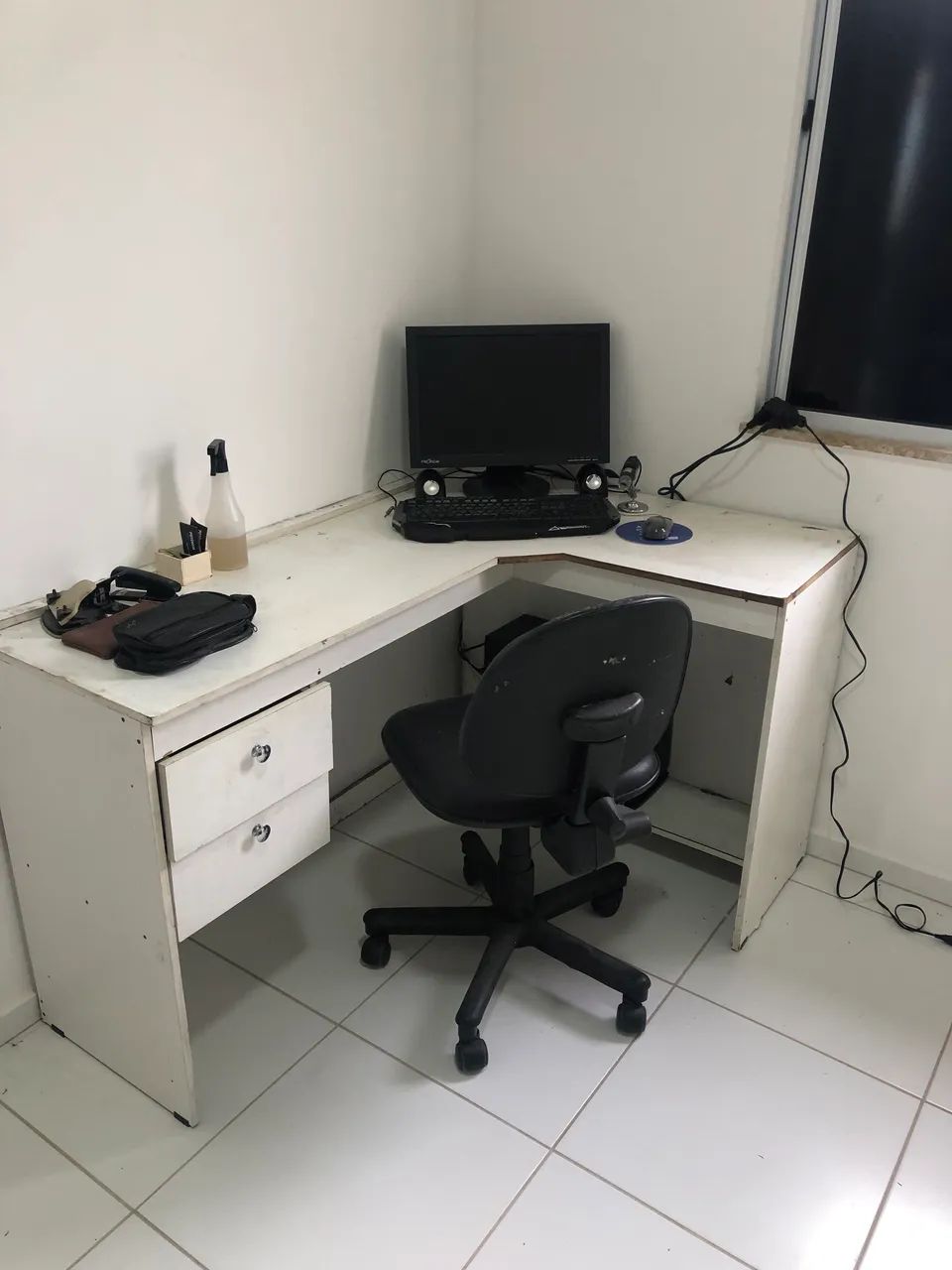 Móveis mesa e Computador completo 