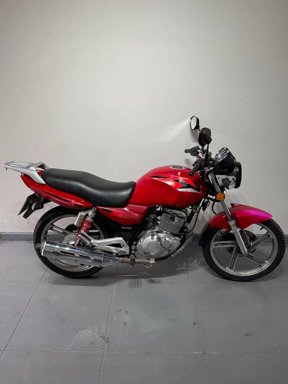 Suzuki Gsr 125 2016 - Foto 4