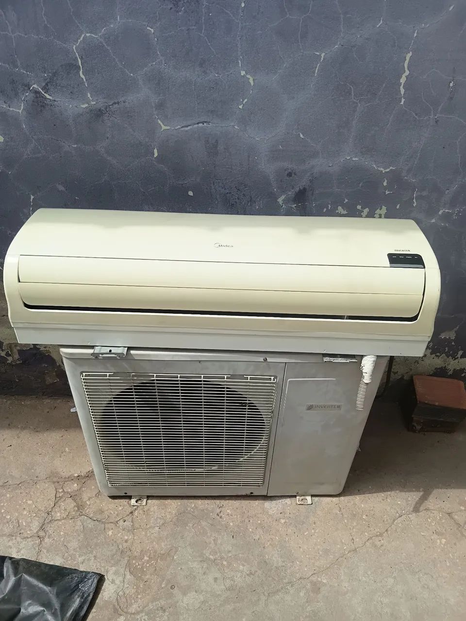 Vendo Split 22.000 btus Midea