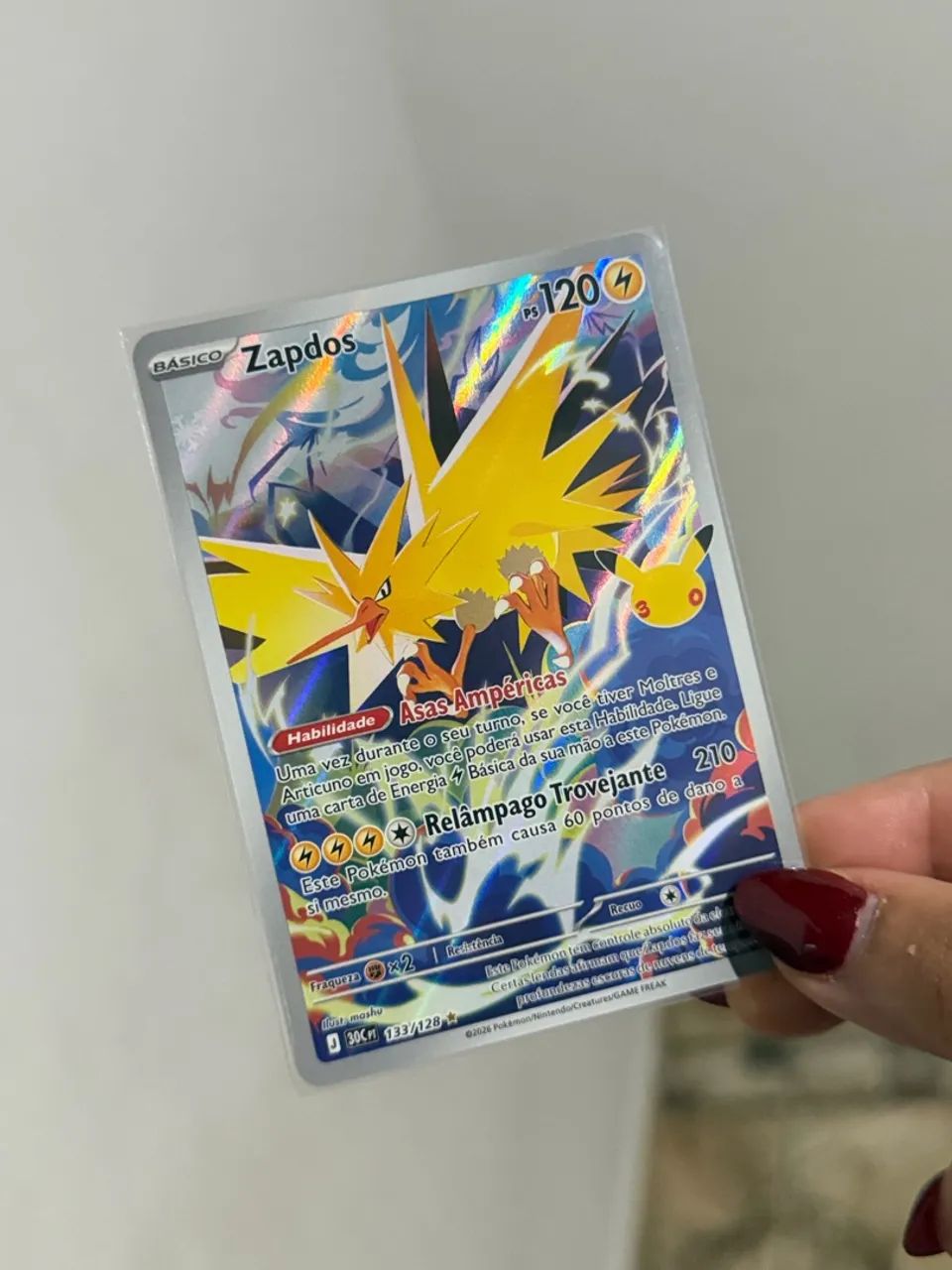 Carta Pokémon Zapdos  - Foto 2