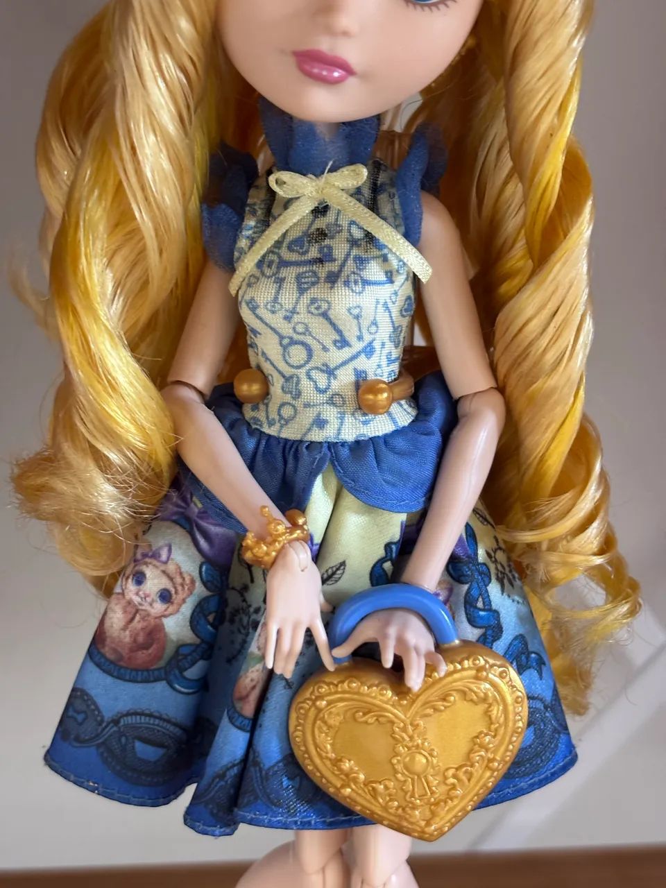 Boneca Blondie Locks - Ever After High  - Foto 2