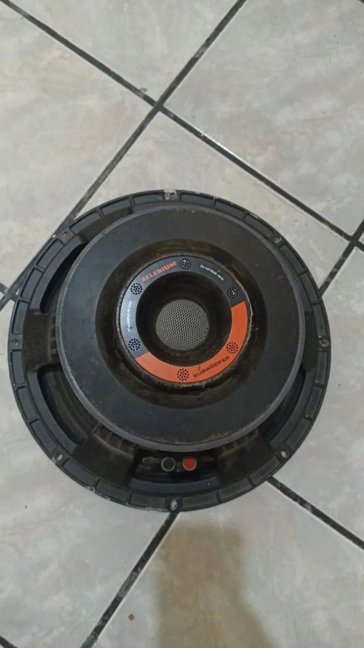 Grave Tornado 15" 2200 - Foto 2
