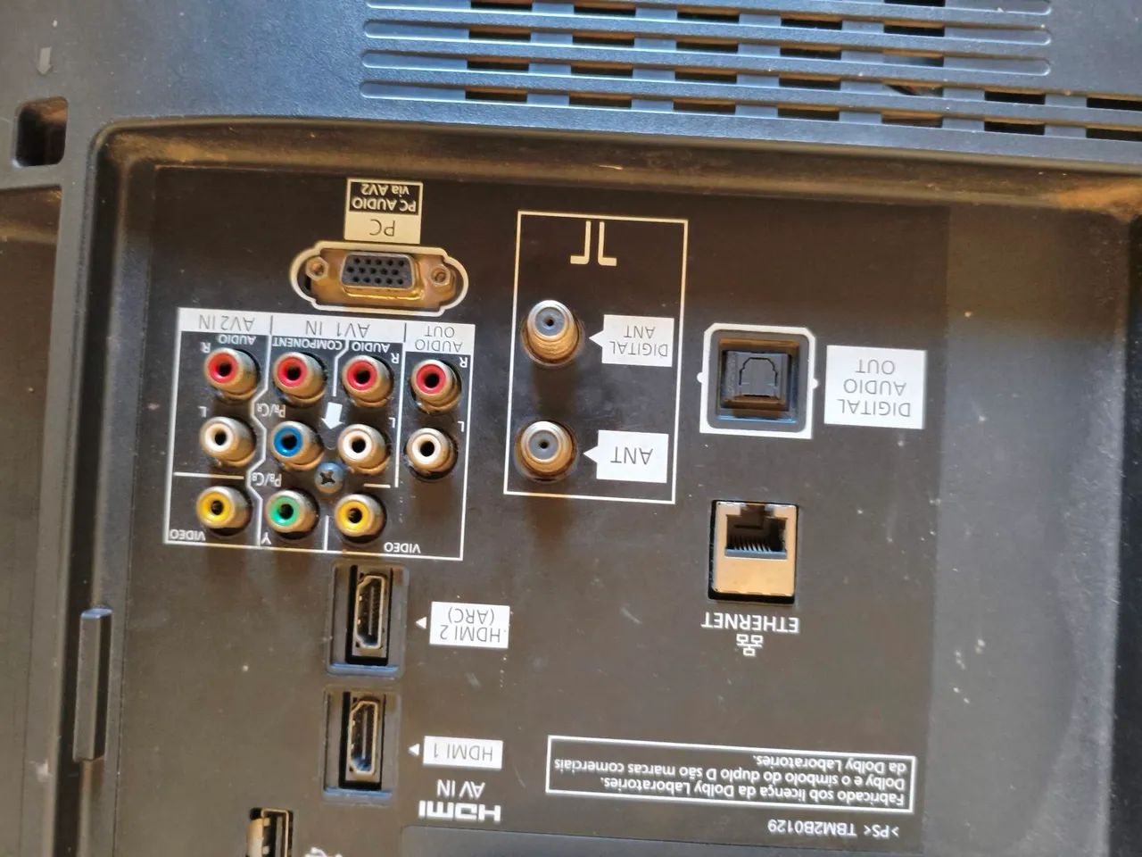 TV 32" Panasonic com controle remoto. - Foto 3