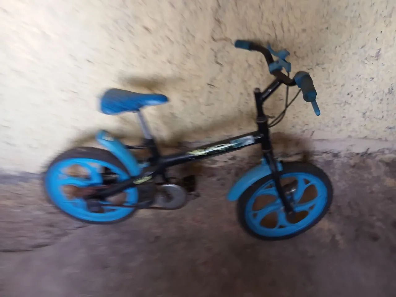 VENDO CALOI HOT HELLS ARO 16 