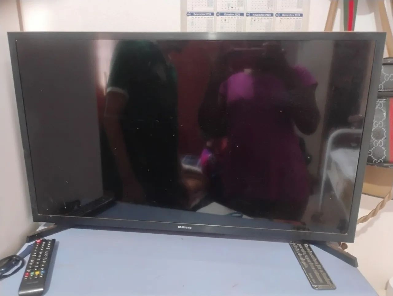 Vendo TV e Geladeira 