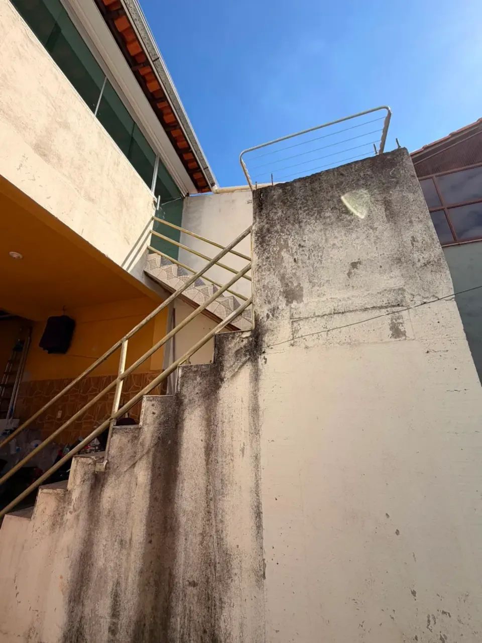 Casa com 2 quartos e 1 vaga, entrada compartilhada no Lagoinha Leblon!!! - Foto 5