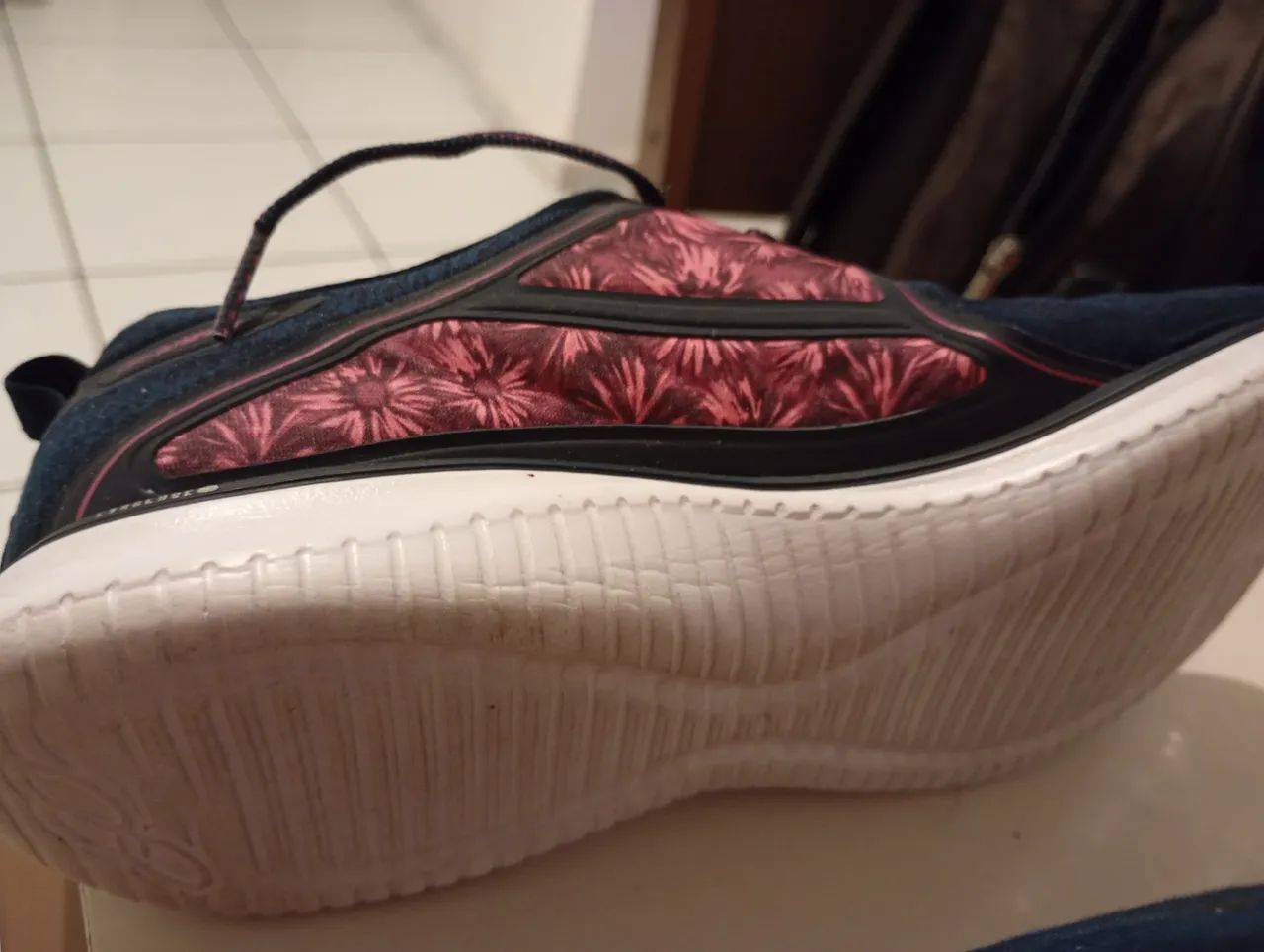 Tênis feminino e sapato masculino  - Foto 3