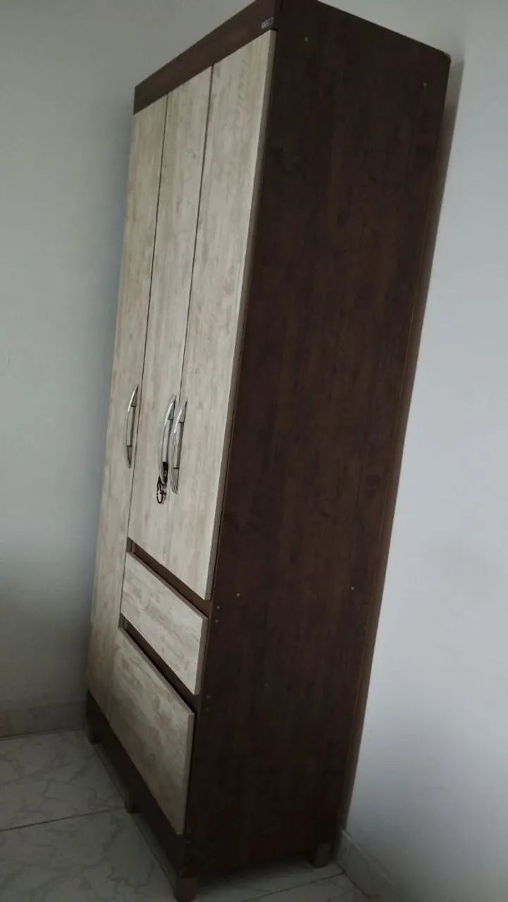 Guarda-roupa roupa solteiro 