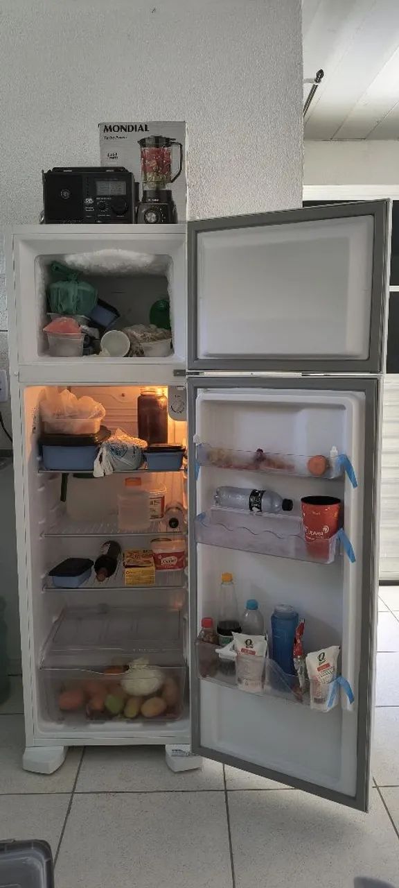 Geladeira em estado de nova - Foto 2