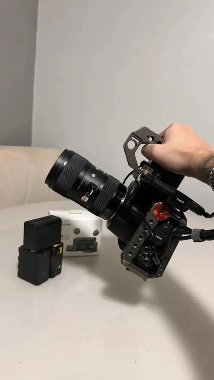 BLACKMAGIC 6K PRO + SIGMA 18-35 - Foto 2