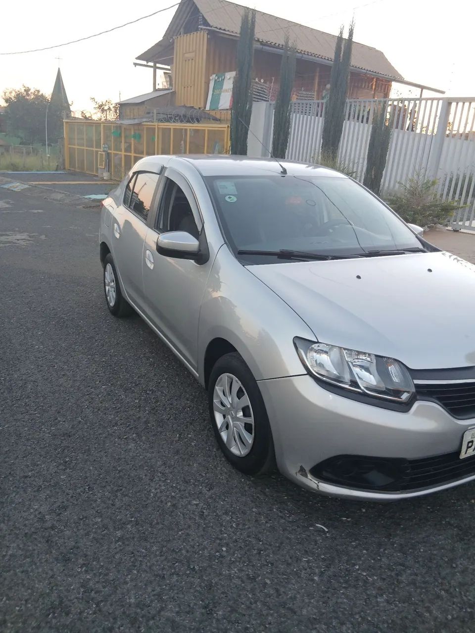 Renault Logan 2015