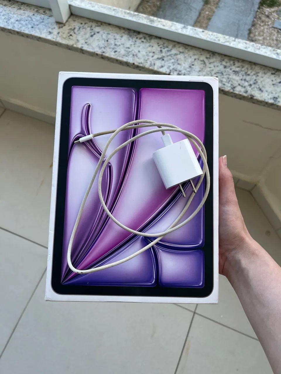 iPad Air M2 11 128GB WIFI, Roxo | 2024 - Foto 2