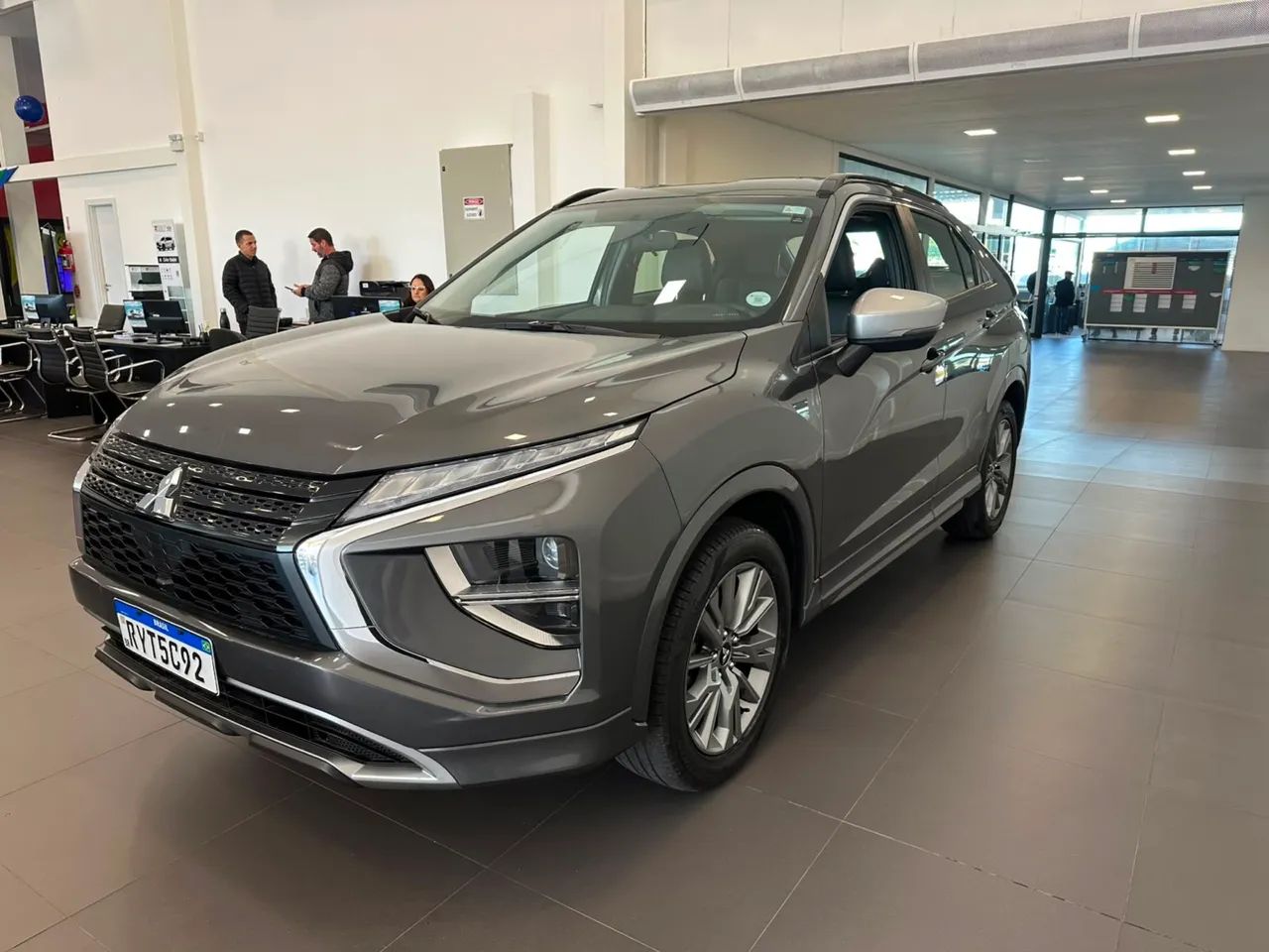 Mitsubishi Eclipse Cross GLS Rush 1.5 16V 165cv AUT 2025 - Foto 3