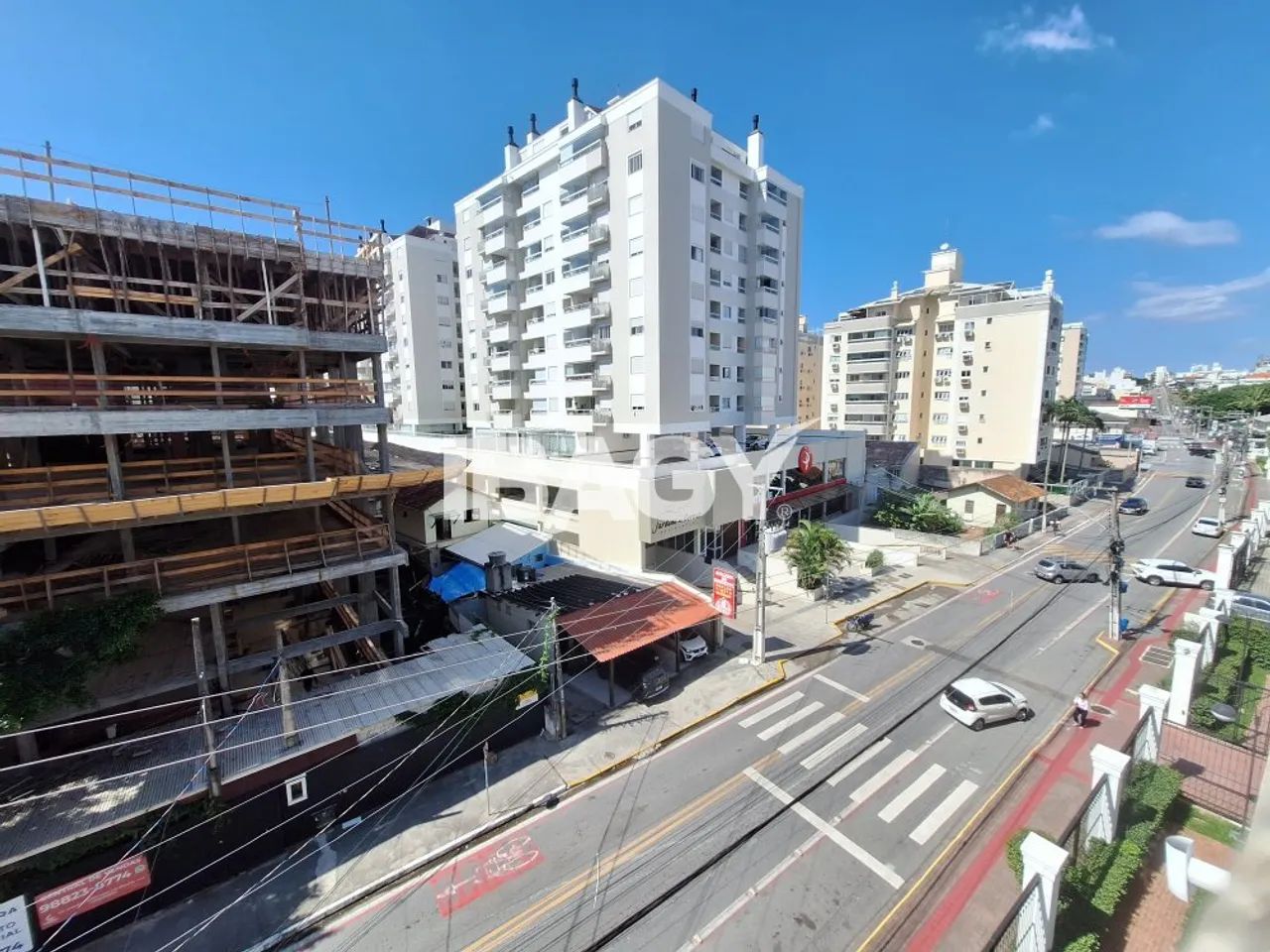 Excelente Apartamento 3 dormitório(s) em Abraão - Florianópolis - Foto 5