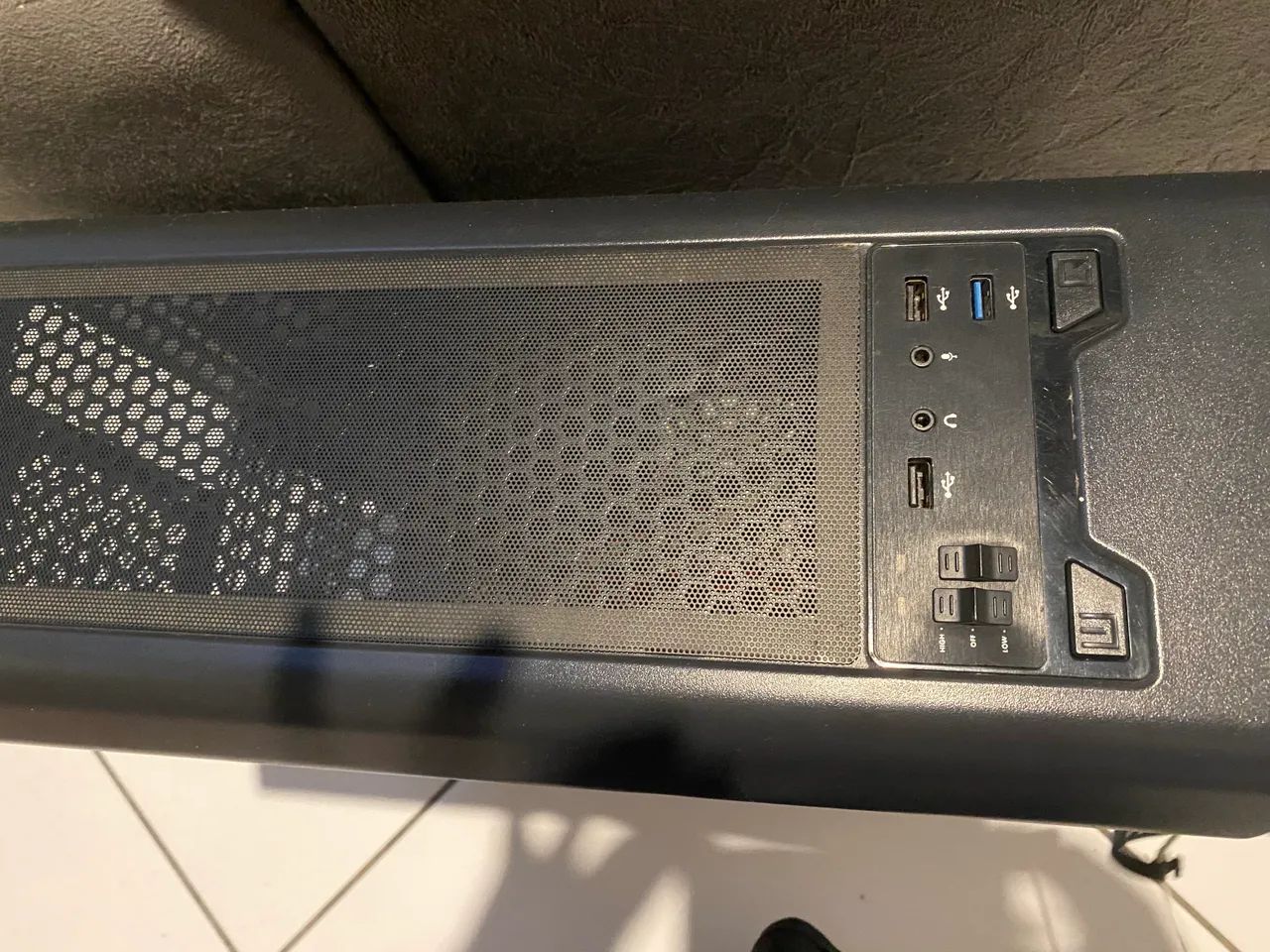 GABINETE GAMER MSI 