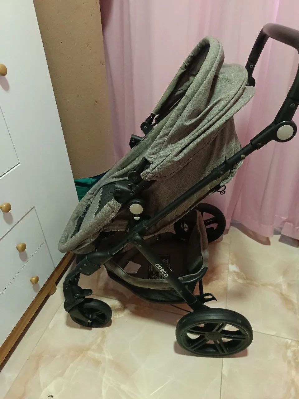 CARRO DE BEBÊ, COM VÁRIAS FUNÇÕES. - Foto 4