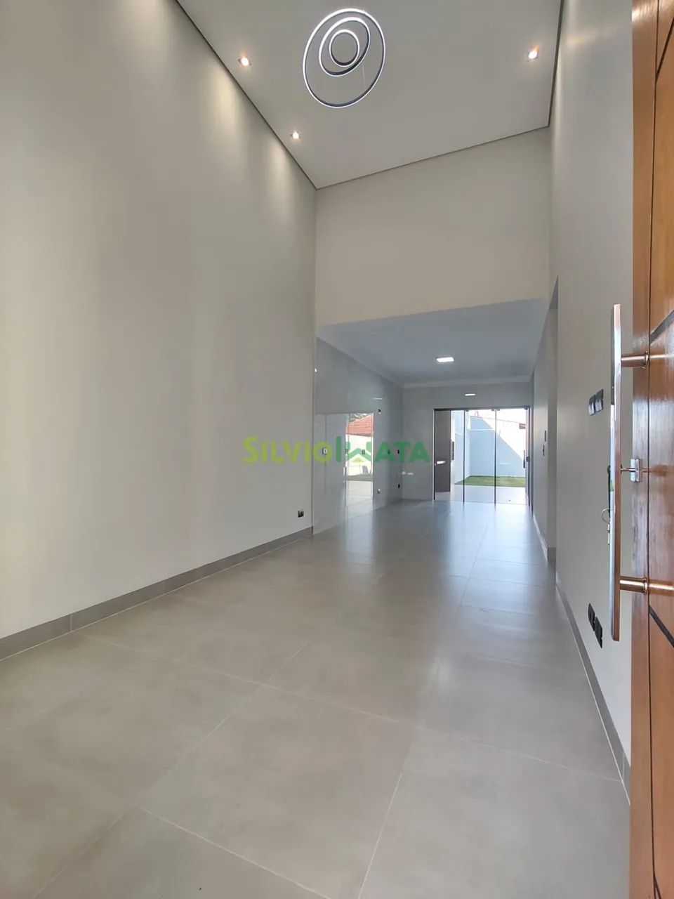 Casa Nova à Venda em Maringá | 1 Suíte + 2 Quartos - Maringá/PR - Foto 2