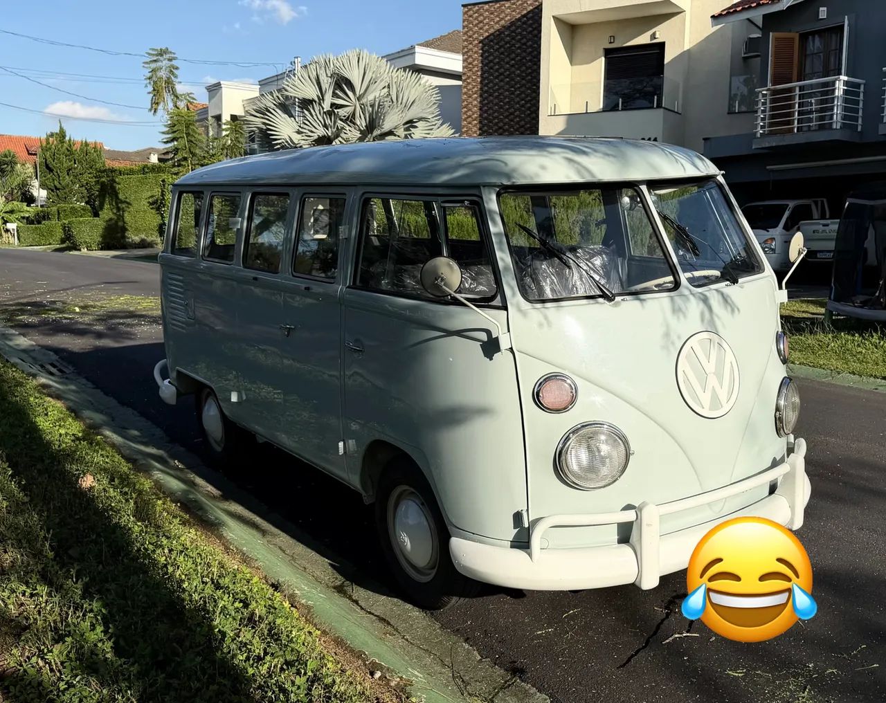 Volkswagen Kombi Standard/ Luxo/ Serie Prata 1976