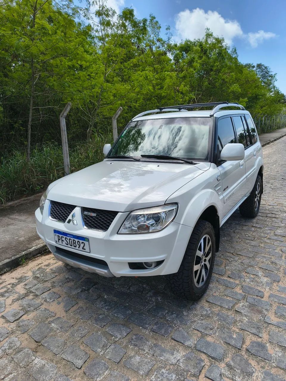 Mitsubishi Pajero 2013
