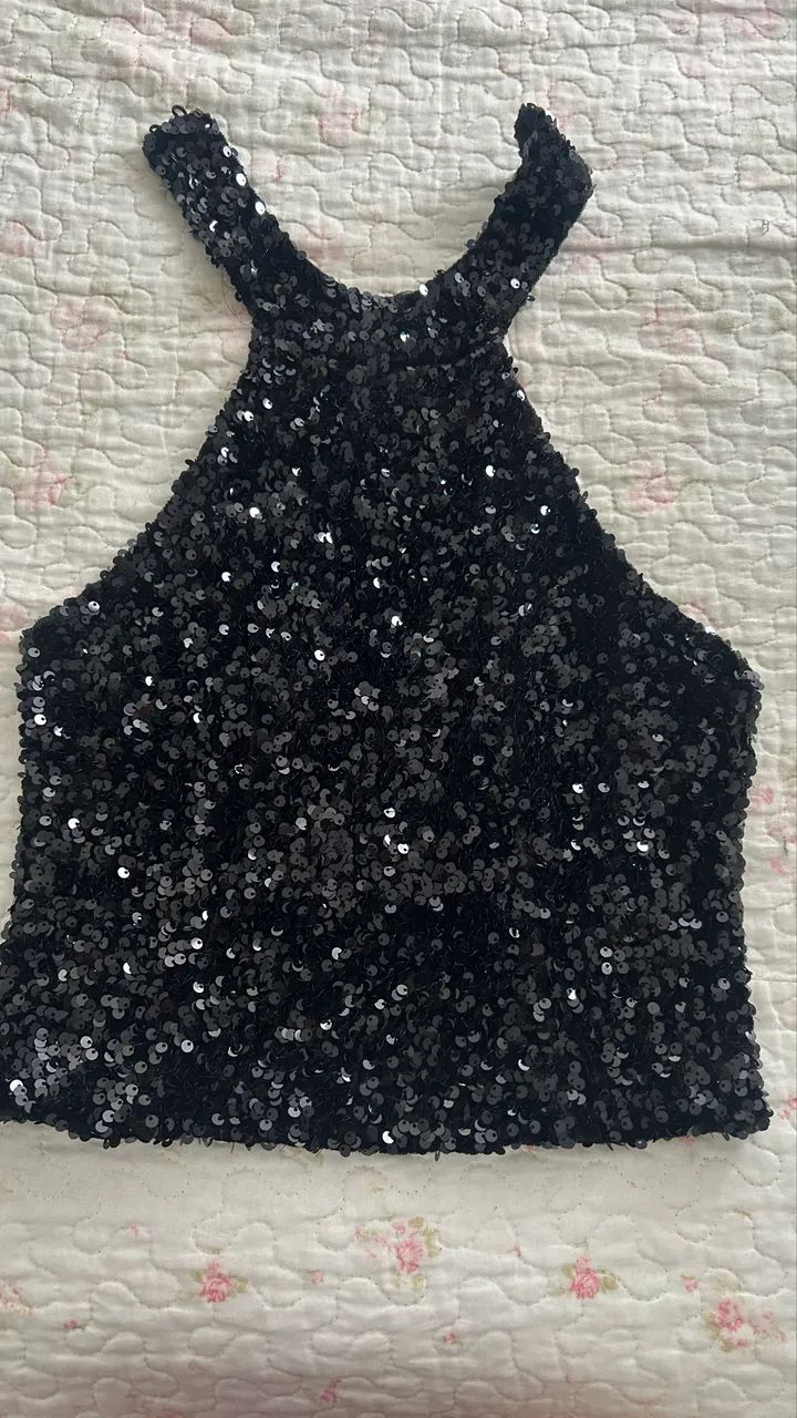 vendo croped de paetê preto