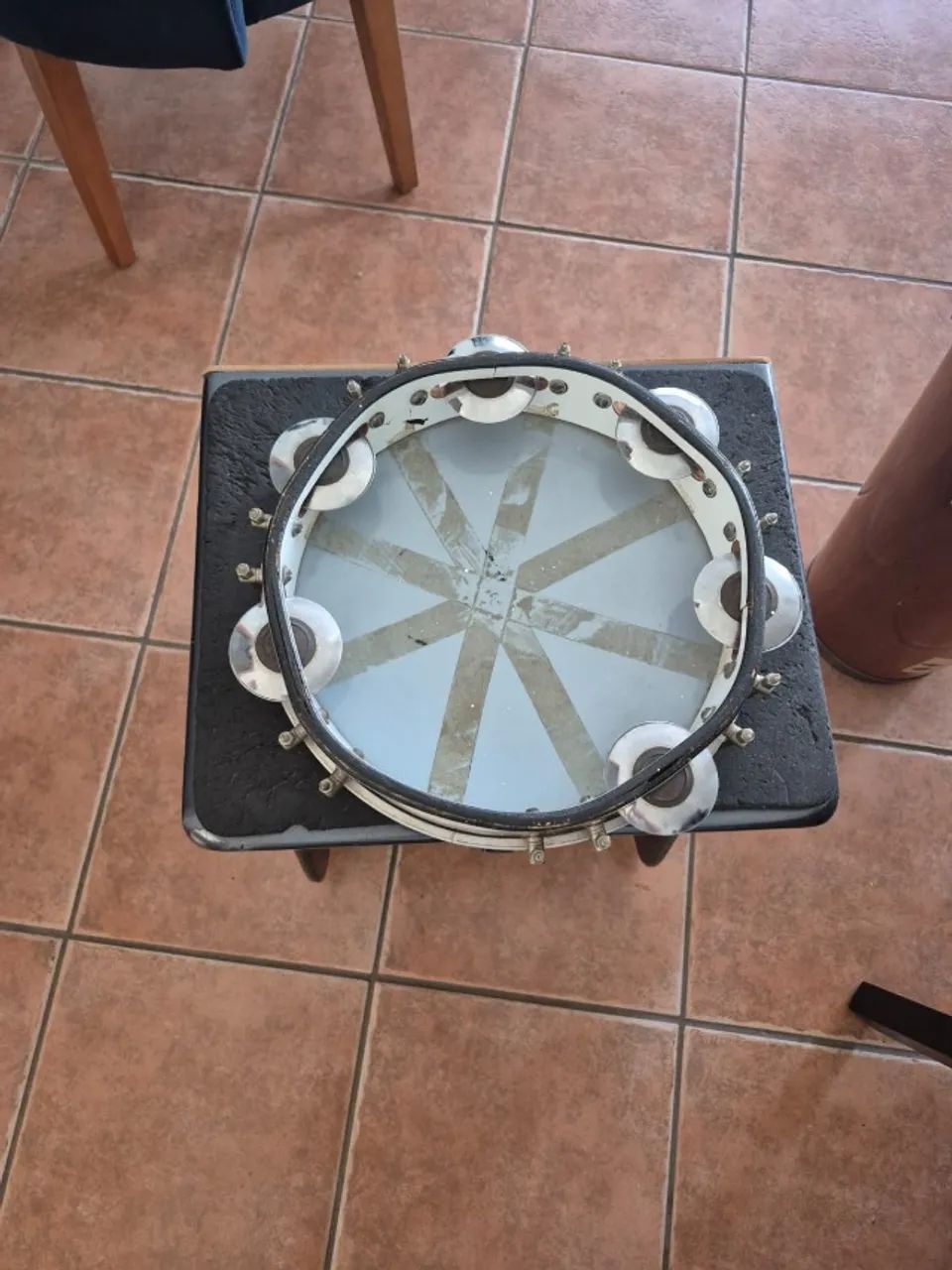 Cajon elétrico, timba e pandeiro. - Foto 5