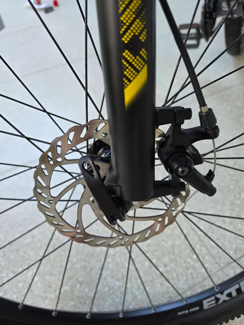 Bicicleta Oggi hacker hds sport  - Foto 3