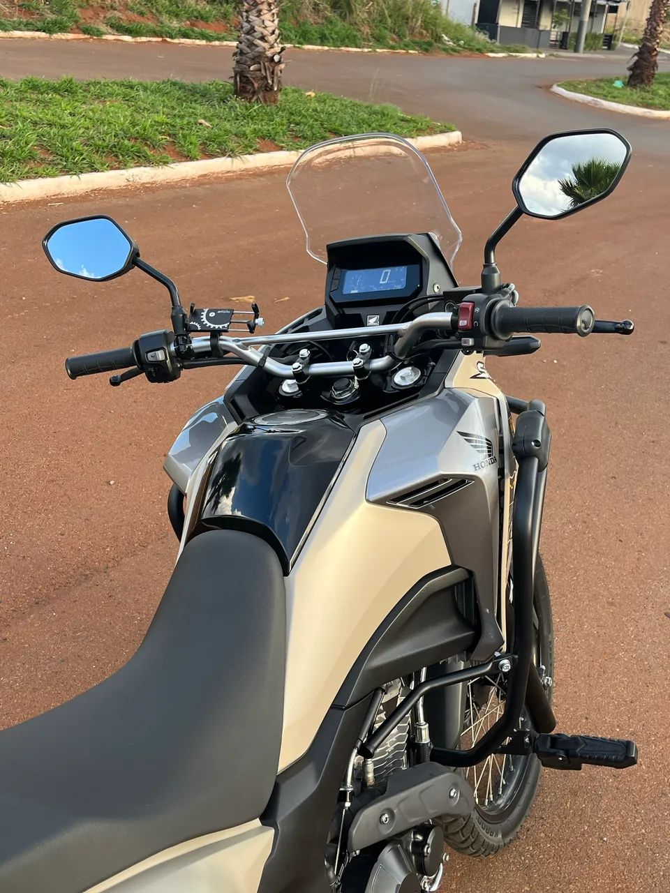 Honda Sahara Adv - Foto 2