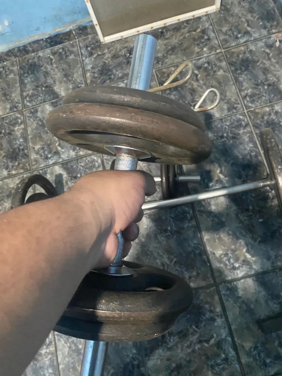 Halteres e Anilhas de Academia  - Foto 3