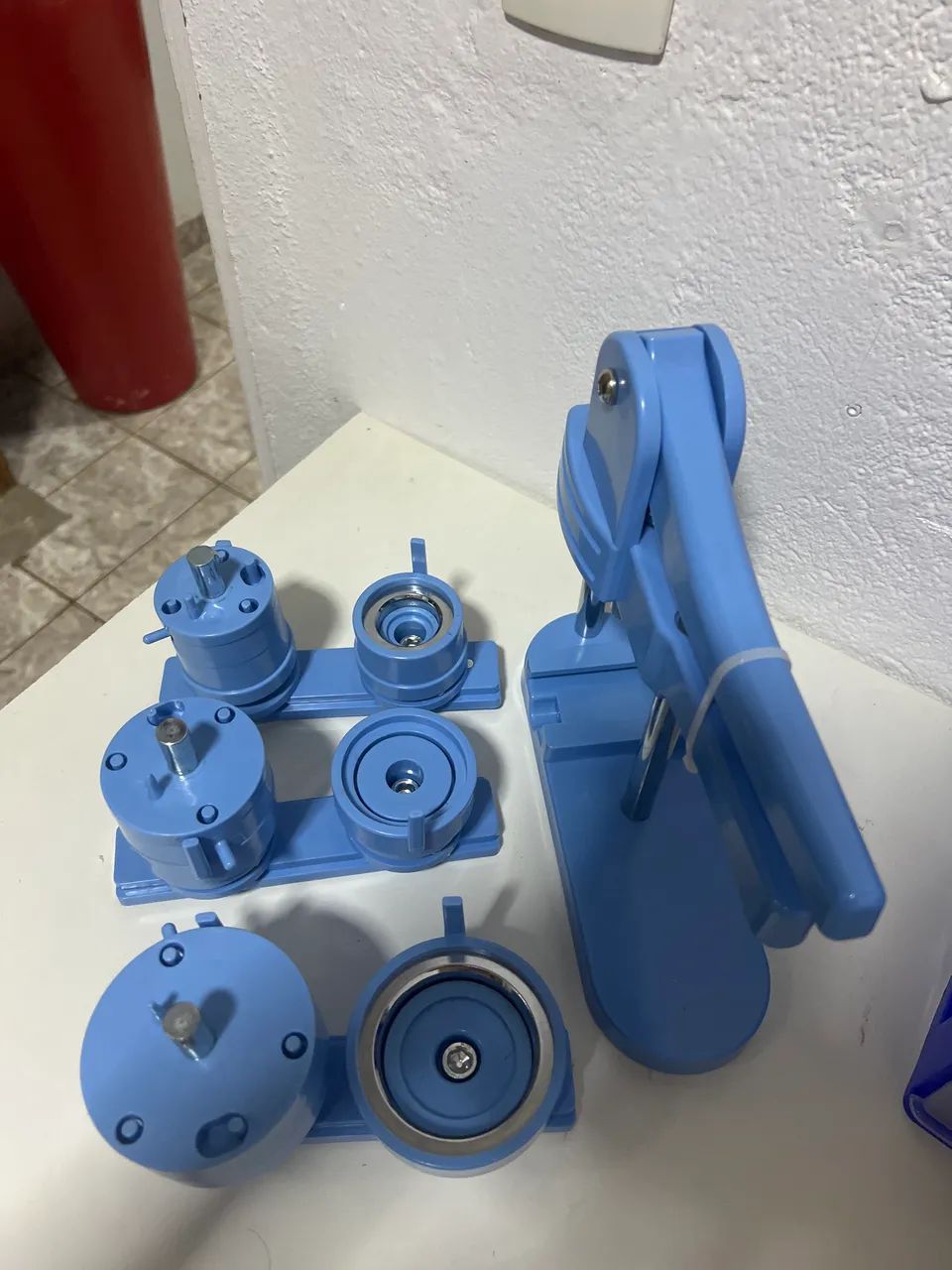 Máquina de Botons com 3 matrizes 419359797113661440