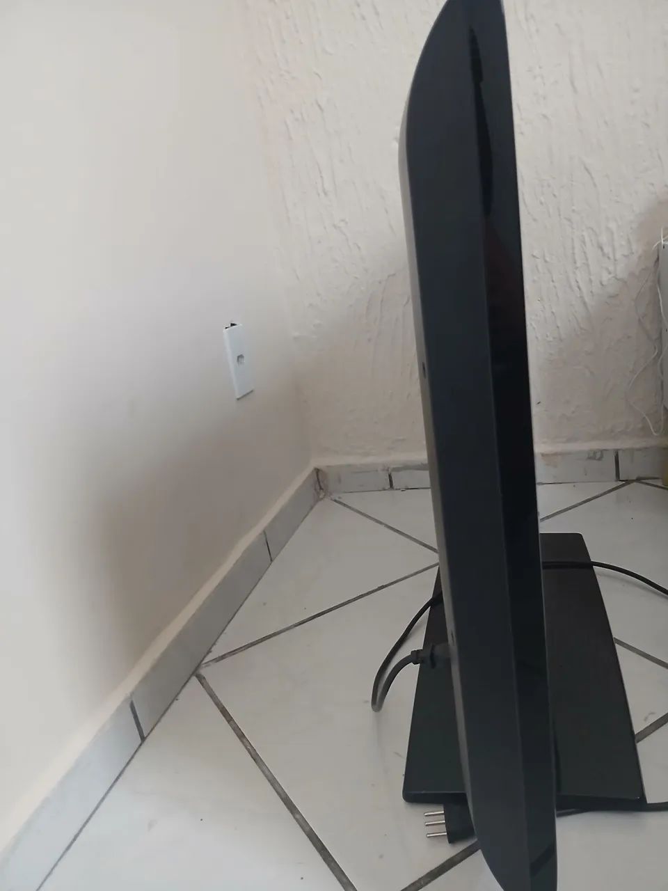 TV Samsung 37 polegadas LCD - Foto 4