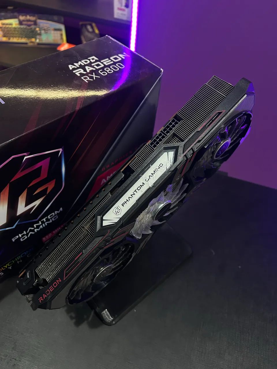 Placa de Video RX 6800 Asrock Phantom Gaming D 16G OC - Foto 2