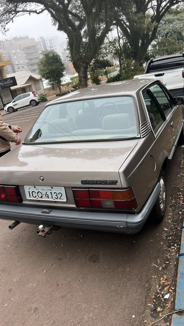 Chevrolet Monza Classic SE 2.0 /mpfi E EFI 2P E 4P 1989 - Foto 4