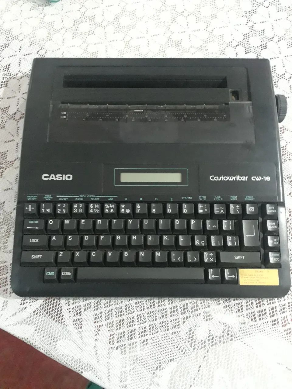 Máquina de escrever eletrônica Casio 