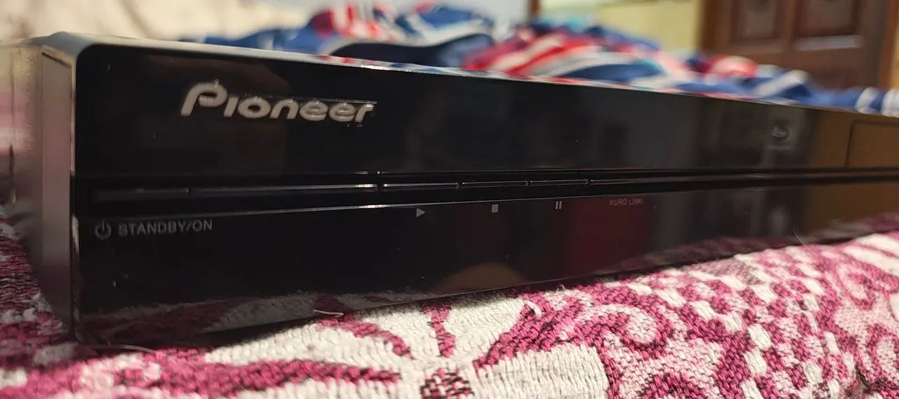 Blu-ray e DVD (Blu-ray Disc Player) Pioneer BDP-120.