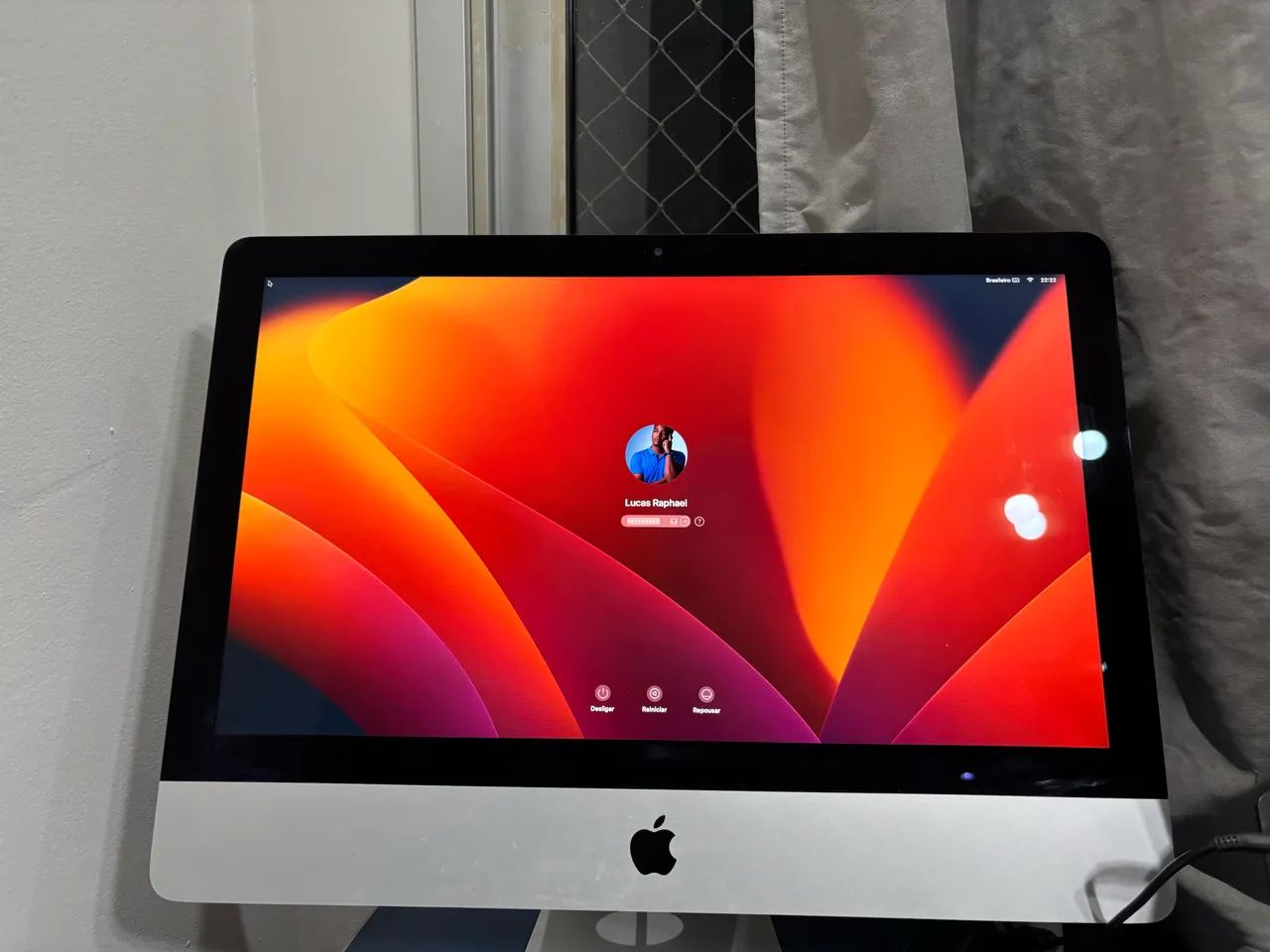 iMac 21.5? 2017 i5 8GB SSD macOS Ventura ? Excelente Estado