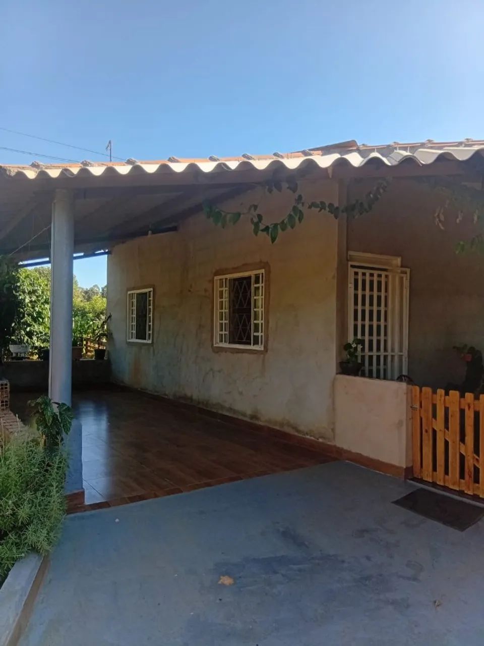 Vendo ou Troco (casa)