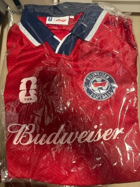 Jersey BUDWEISER FWC26 (Camiseta - P)  - Foto 2
