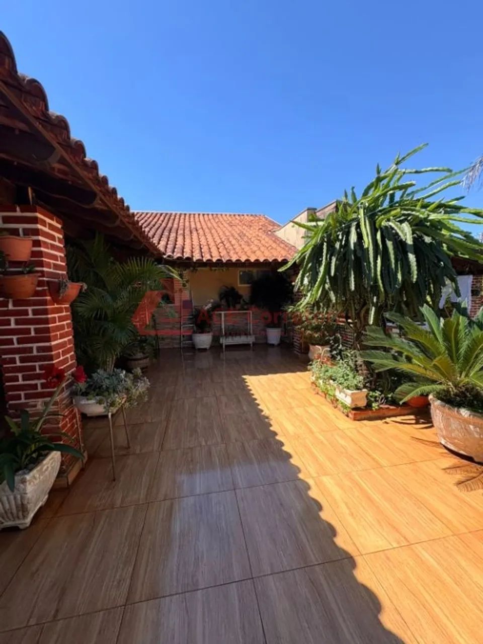 Casa com 2 Dormitórios e Salão Comercial - Foto 3
