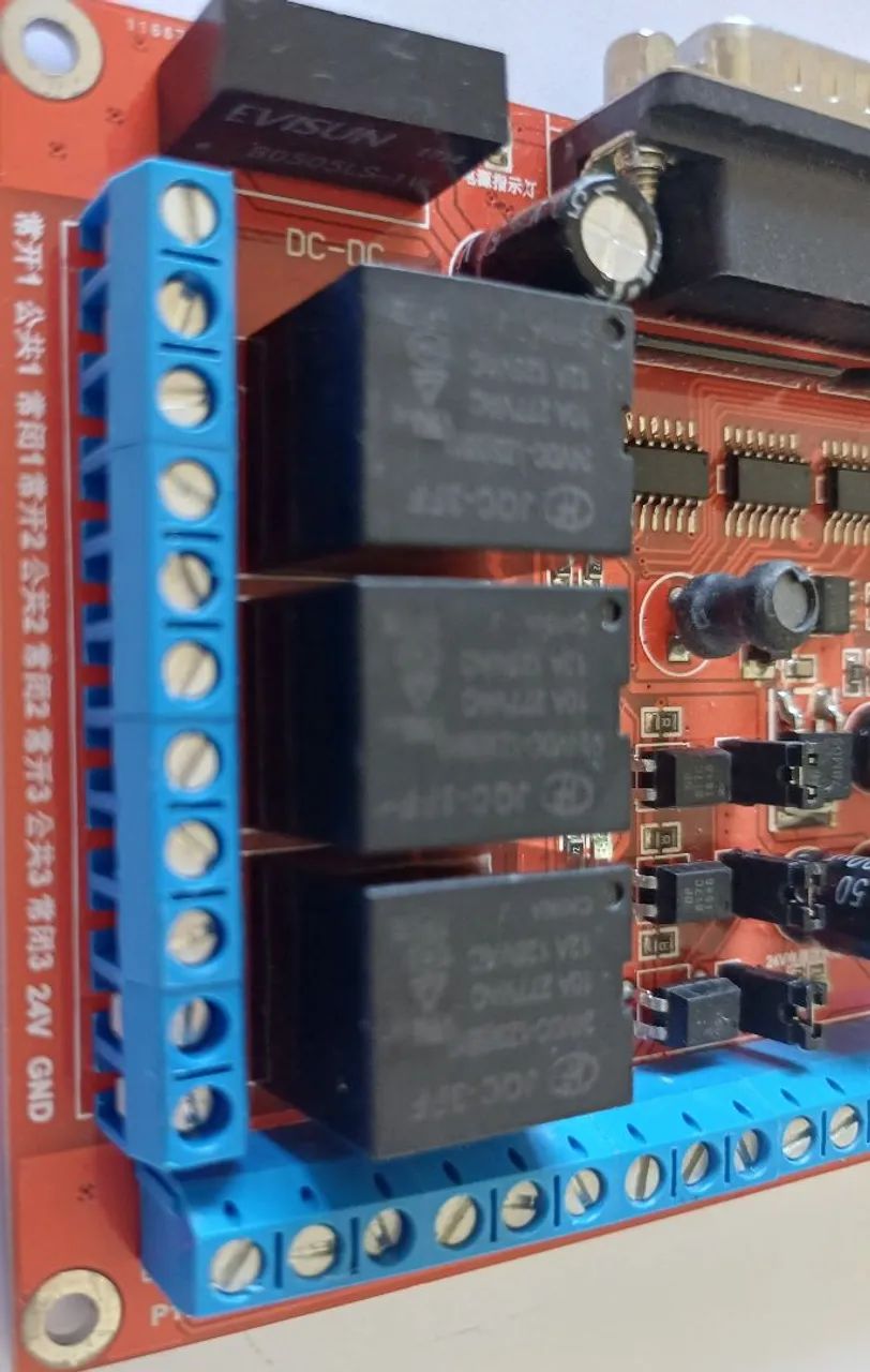 Controladora Máquina  CNC quatro Eixos lpt