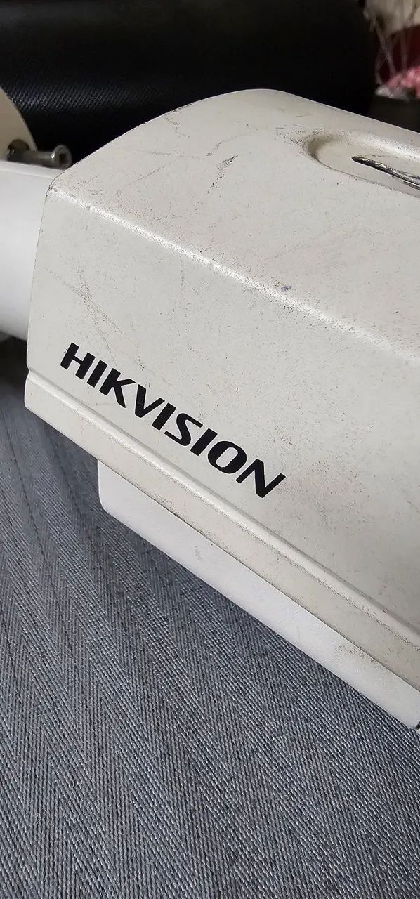 Câmera de vigilância Hikvision - Foto 4
