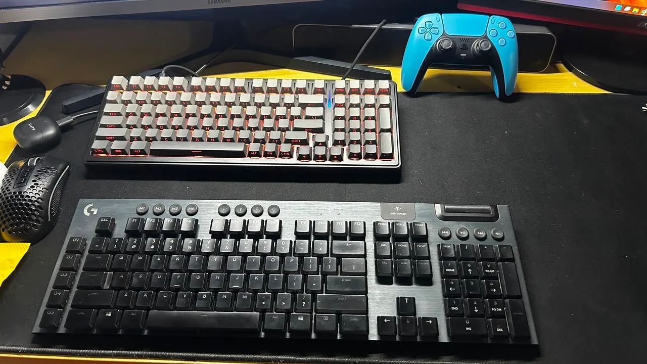 Teclado Logitech G915 - Foto 2