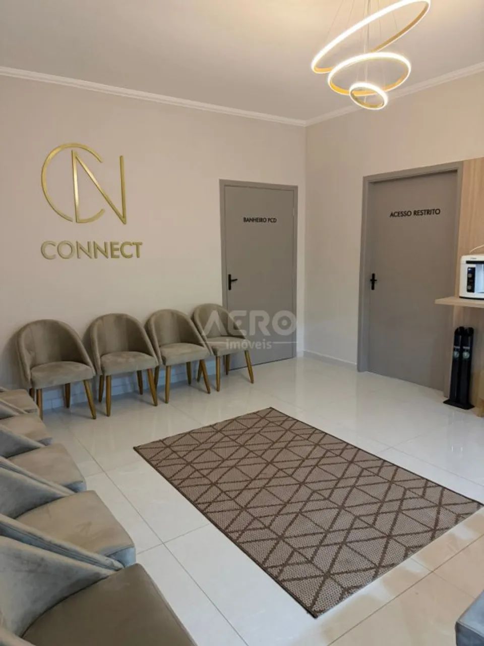 Sala comercial para profissionais da saúde