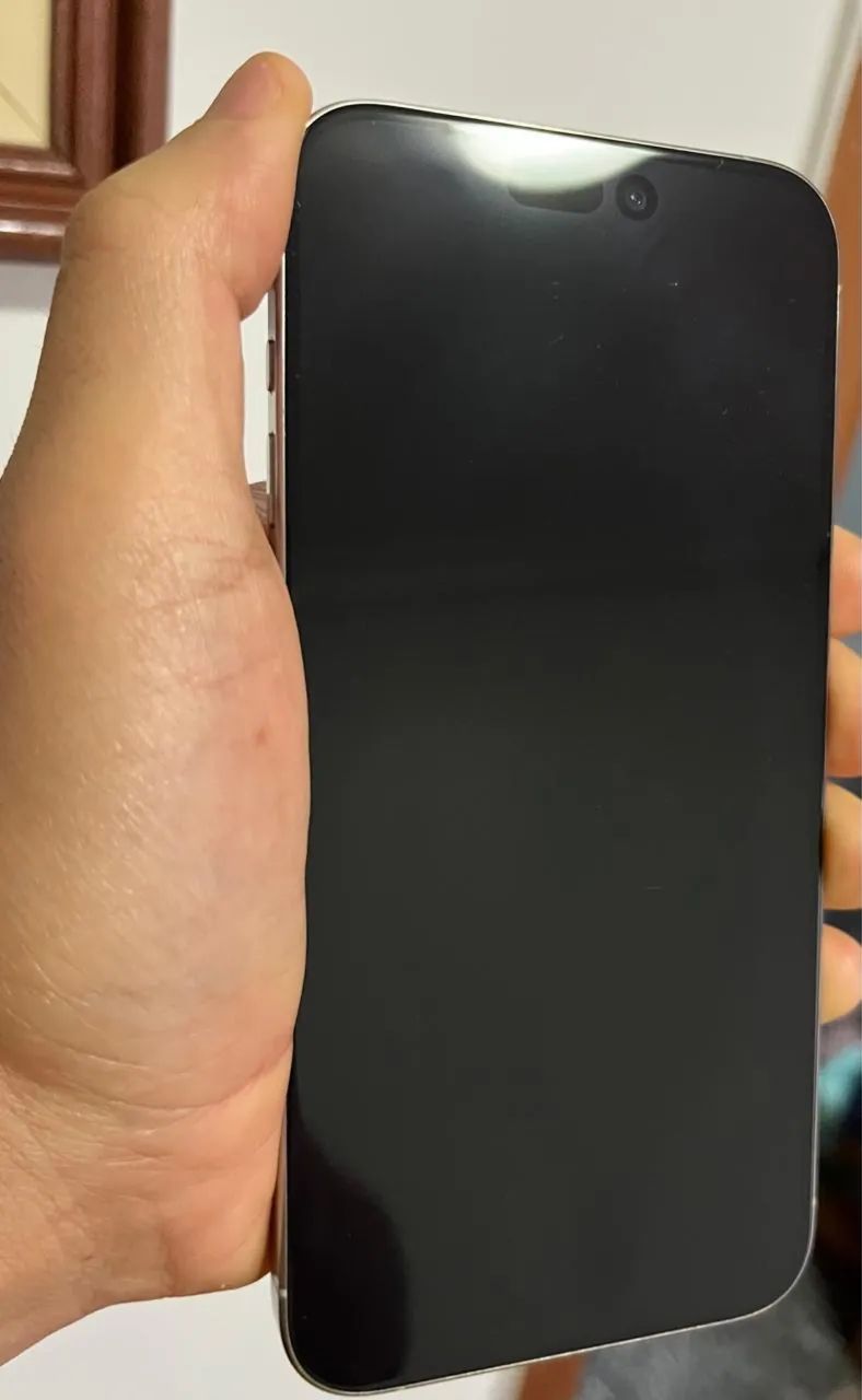 Iphone 15 Pro max em excelente estado com caixa  - Foto 5