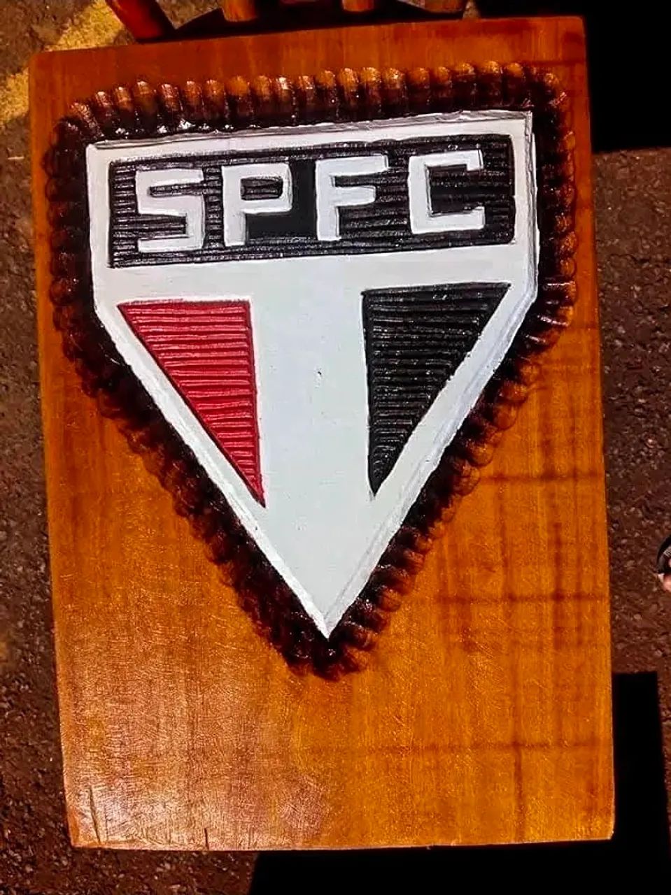 ESCUDOS E BRASÕES ENTALHADOS. - Foto 5