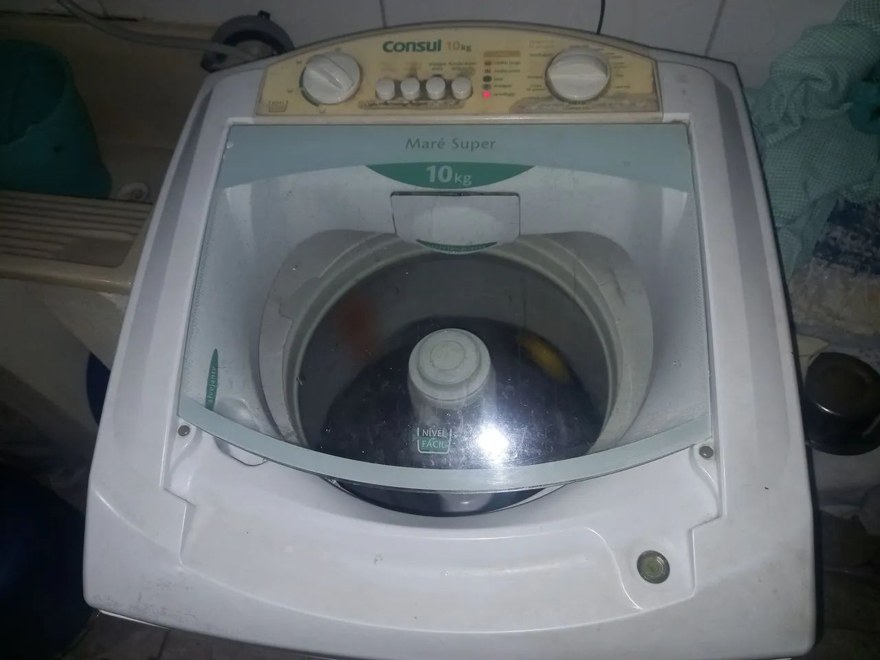 Lava roupas Consul 10 kgs com defeito 